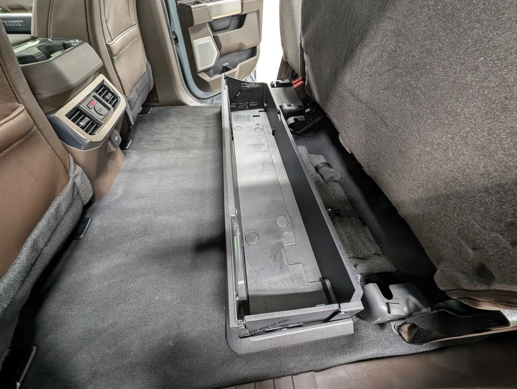 New 2026 Glacier Gray Metallic Tri-Coat Ford F-350® King Ranch® image 23