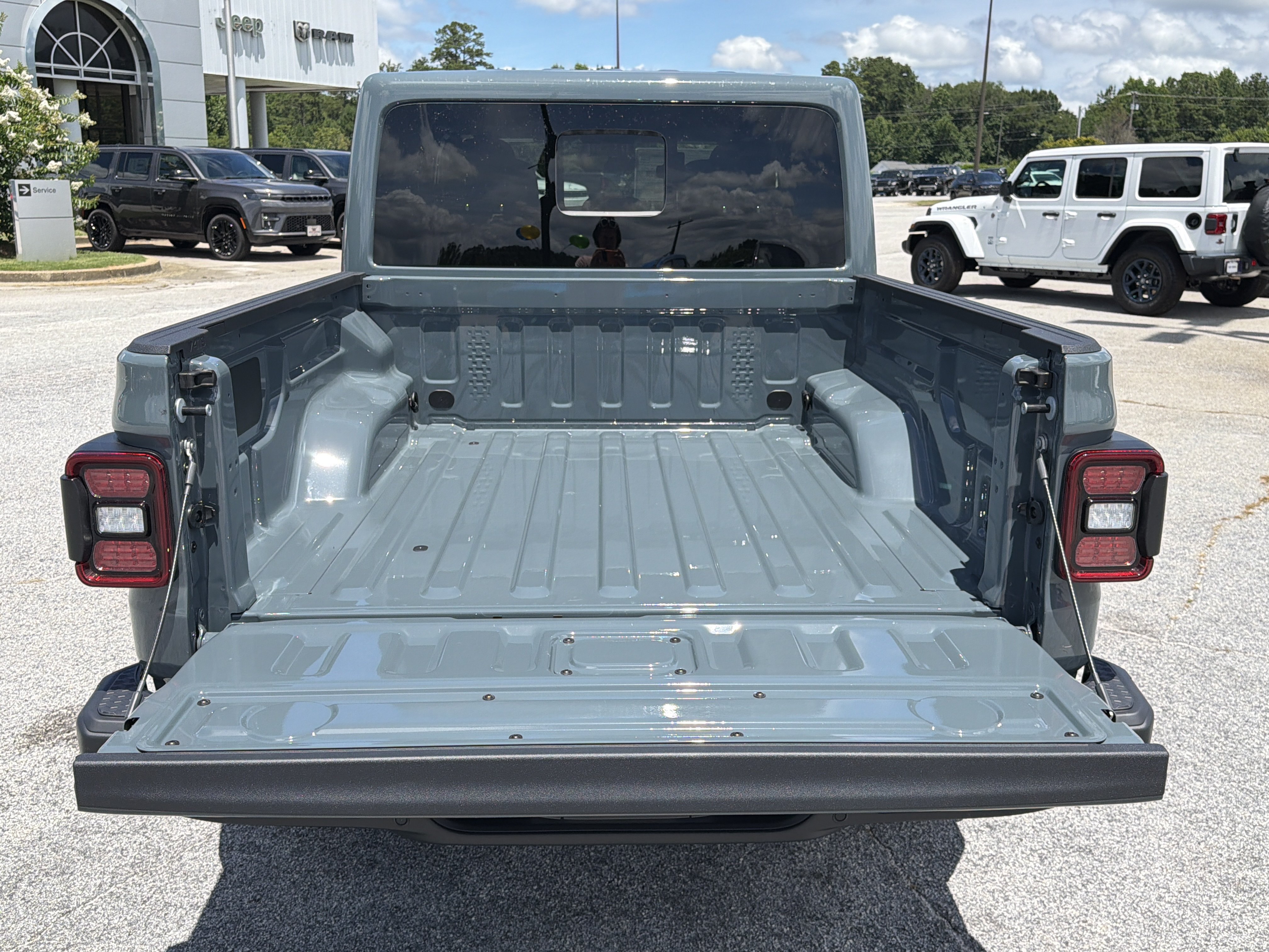 New 2026 Anvil Clearcoat Jeep Sport S image 18