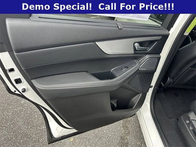 Used 2026 Platinum White Pearl Acura with Technology Package image 14