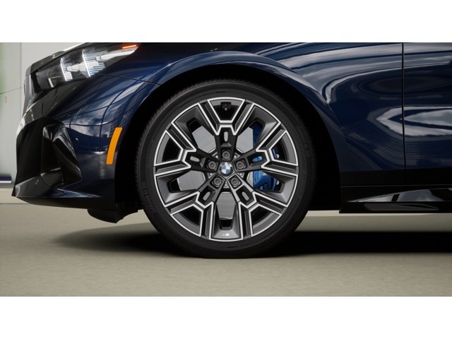 New 2027 Black BMW 540i image 7