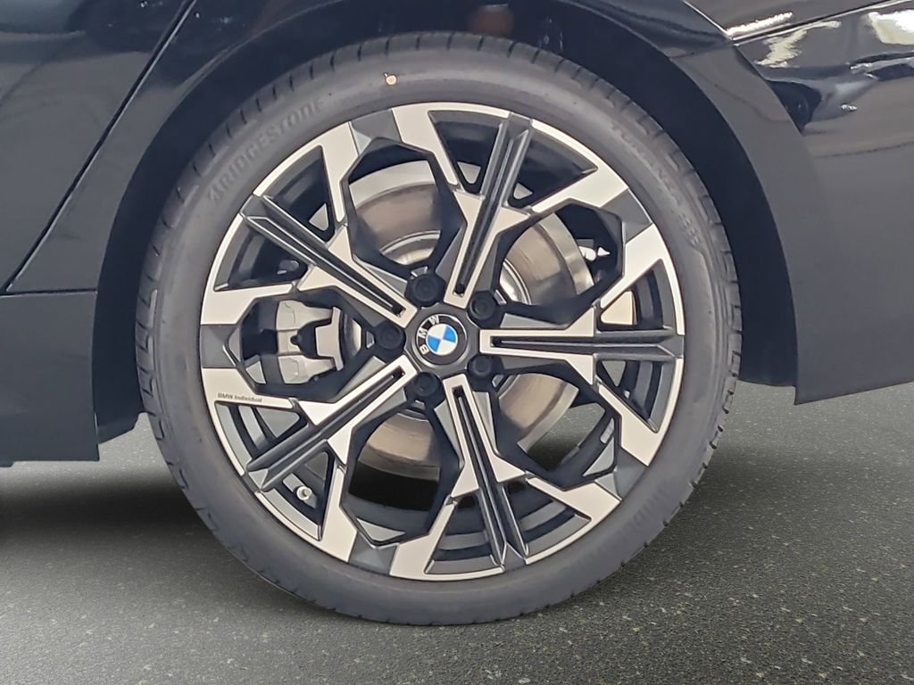 New 2026 Jet Black BMW 330i image 17