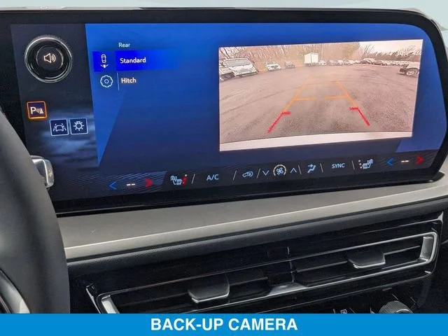 2025 Chevrolet Traverse LT - Photo 21