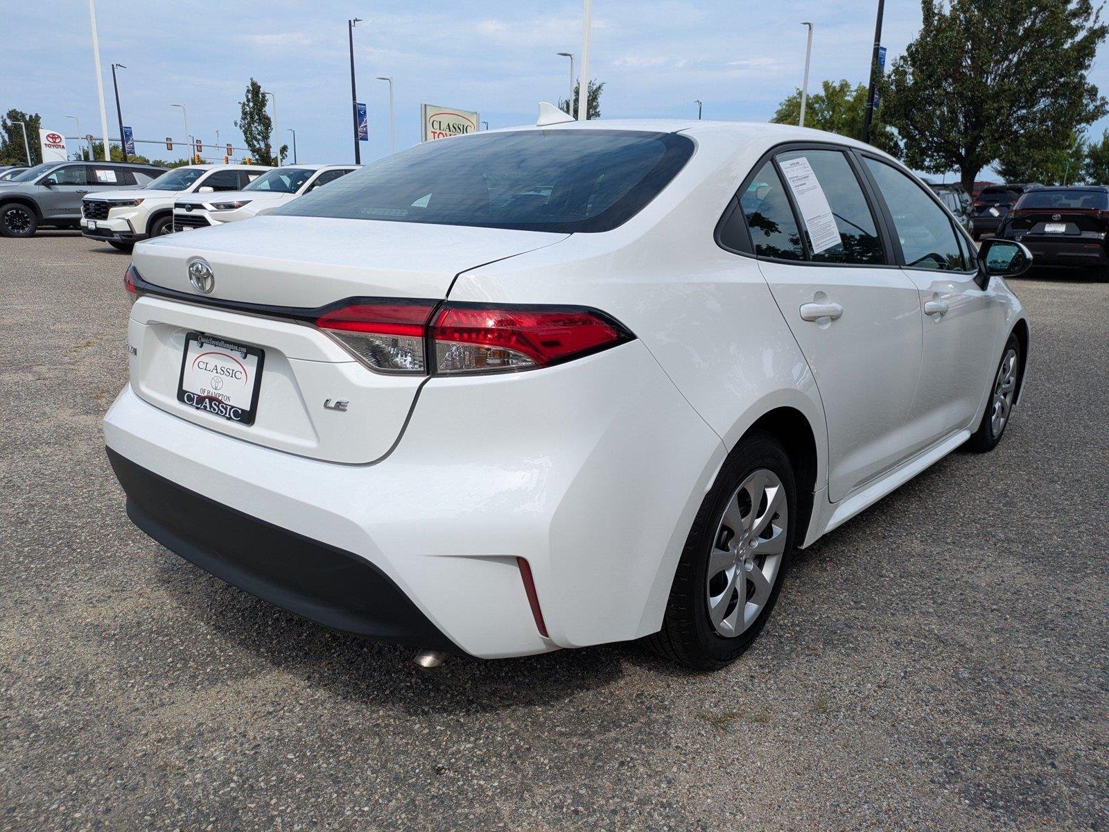Used 2024  Toyota LE image 4