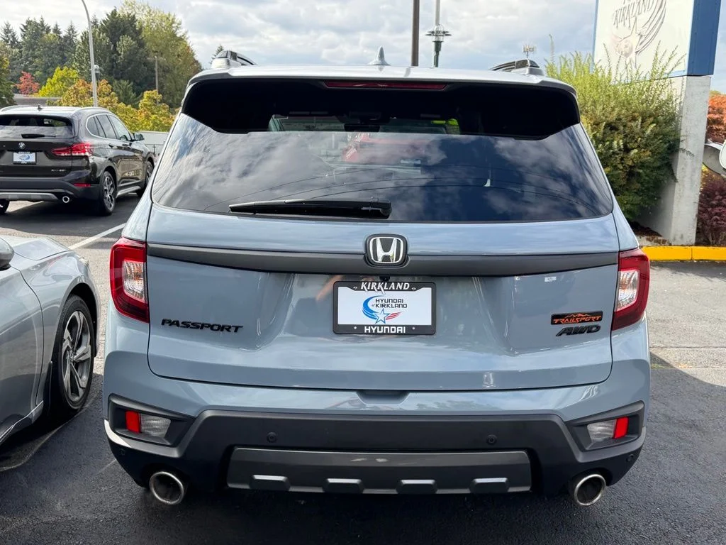 Used 2022 Obsidian Blue Pearl Honda TrailSport image 8