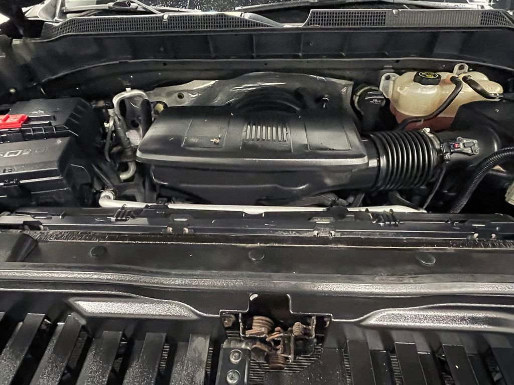 Used 2019 Brown Chevrolet Custom image 35