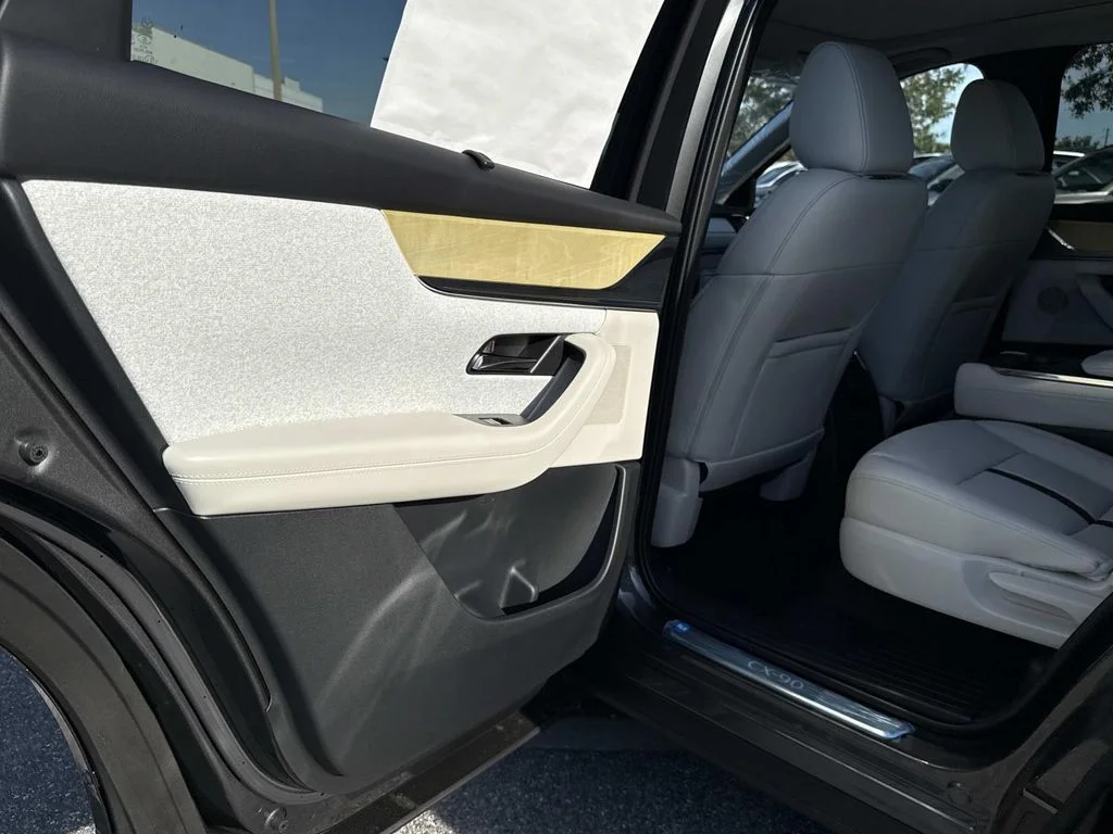 2026 Mazda CX-90 Premium Plus Package - Photo 12