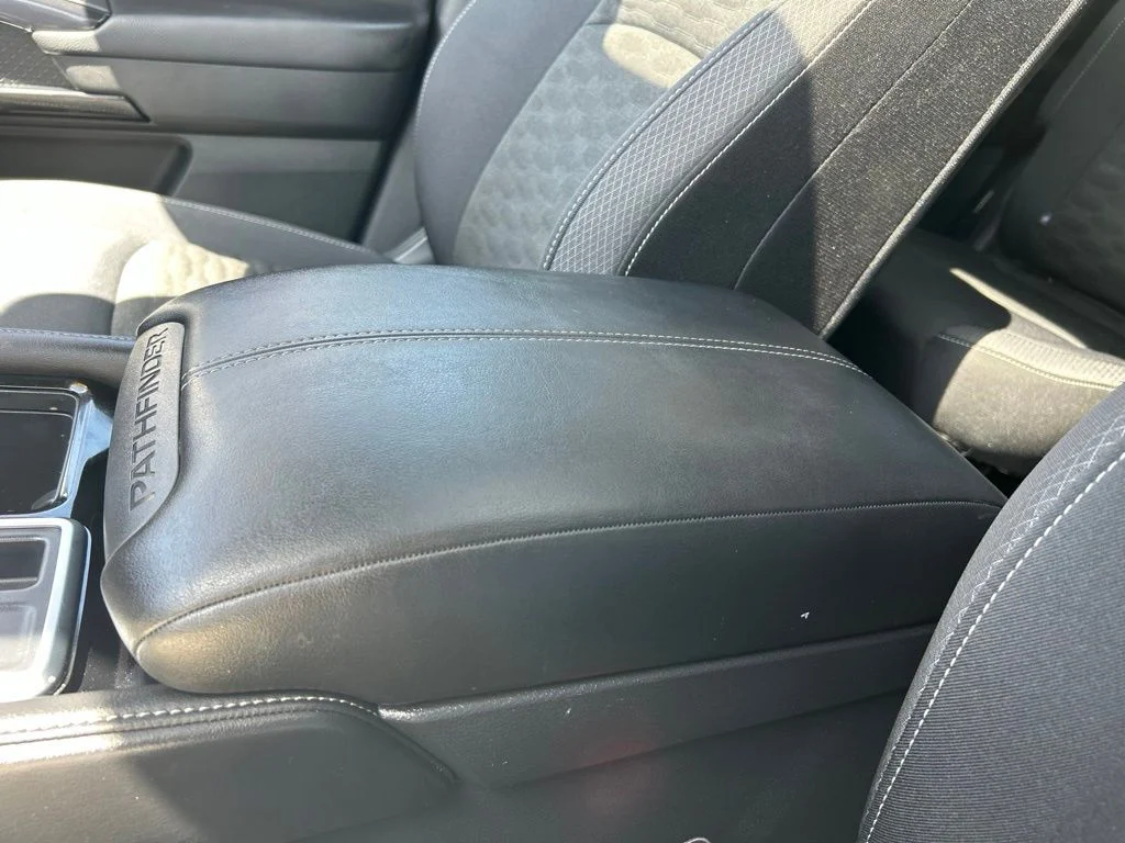 Certified Used 2025 White Nissan SV image 39