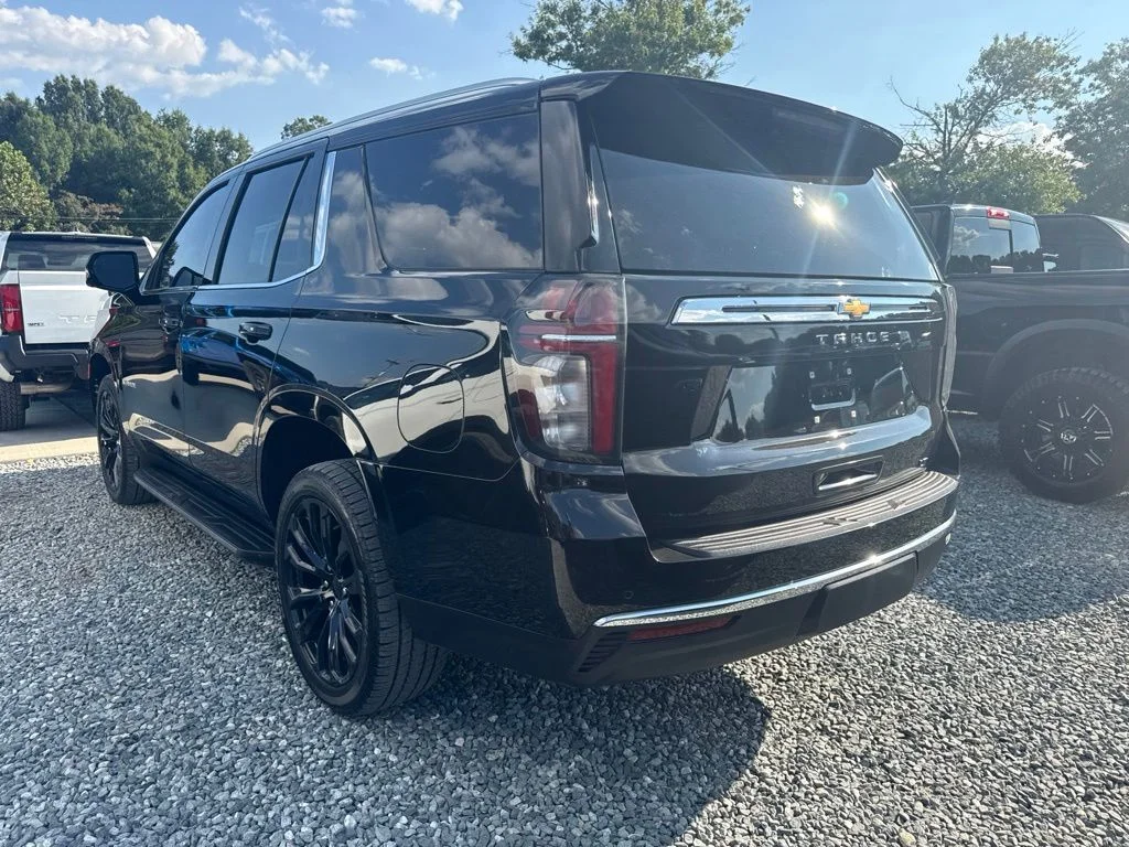 Used 2022 Black Chevrolet LT image 5