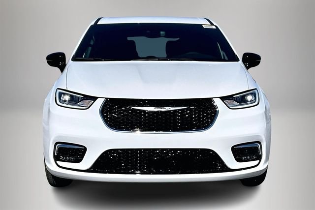 New 2026 Chrysler Pacifica Select 4D Passenger Van
