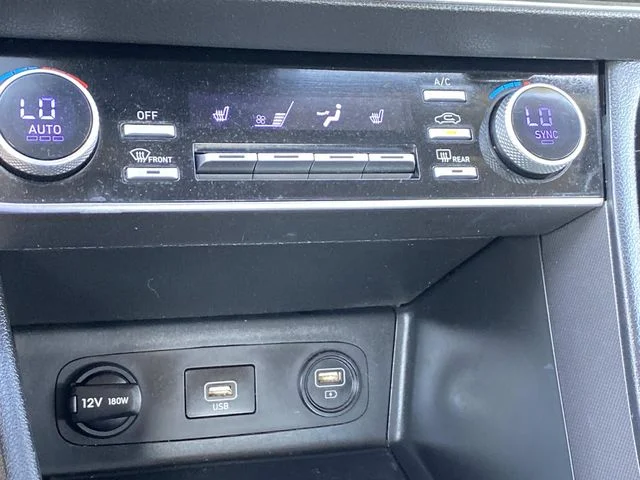Used 2022 Gray Hyundai SEL image 10