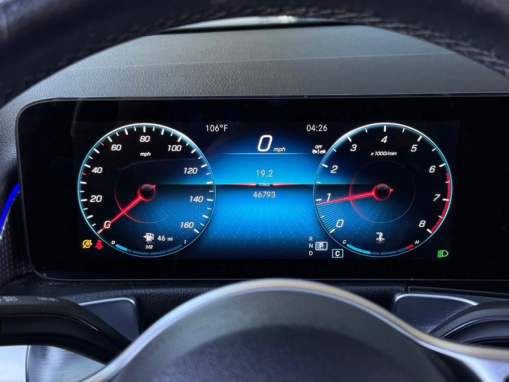 Certified Used 2023  Mercedes-Benz GLB 250 image 12