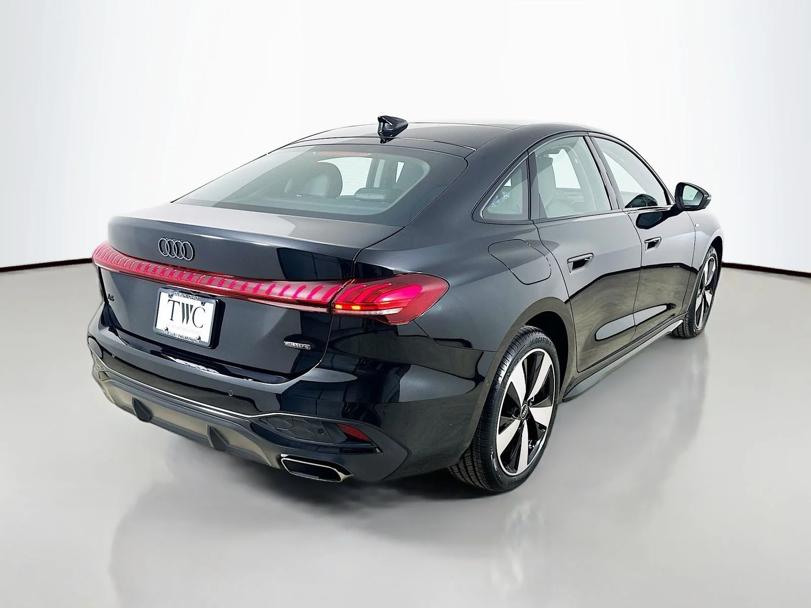 Used 2026 Black Audi  image 5