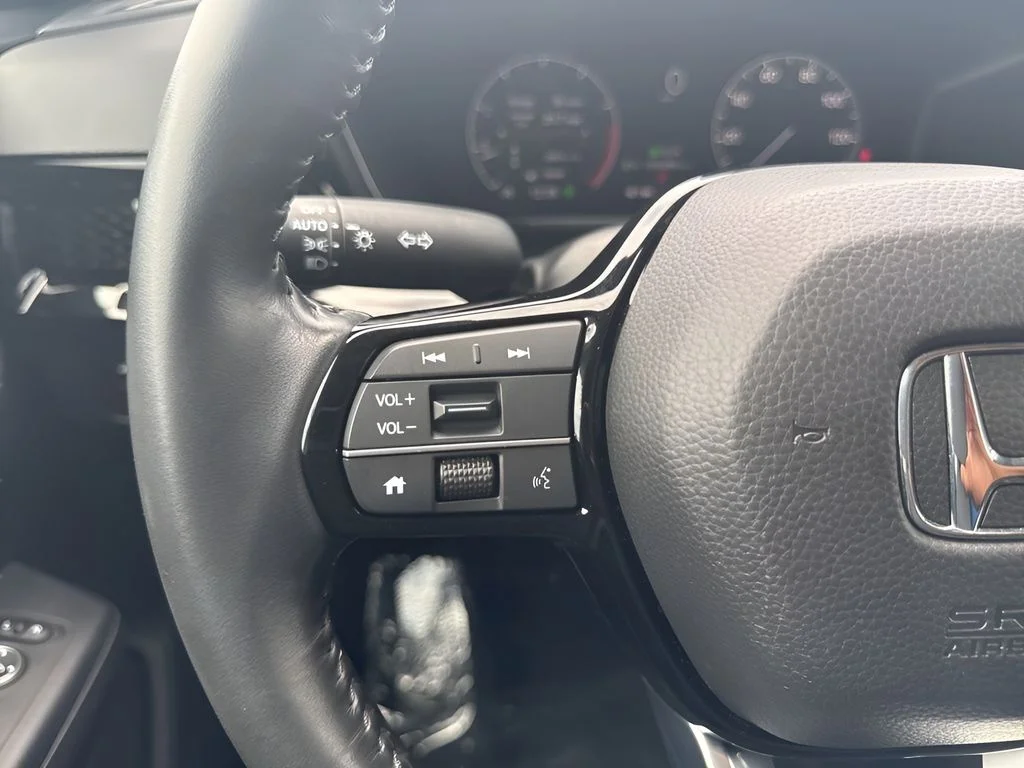 Used 2024 Blue Honda EX-L image 16