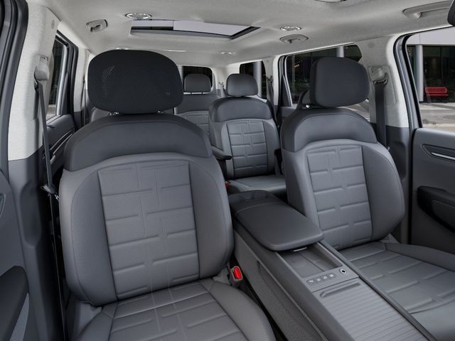 New 2026 Wolf Gray Kia Land AWD image 15