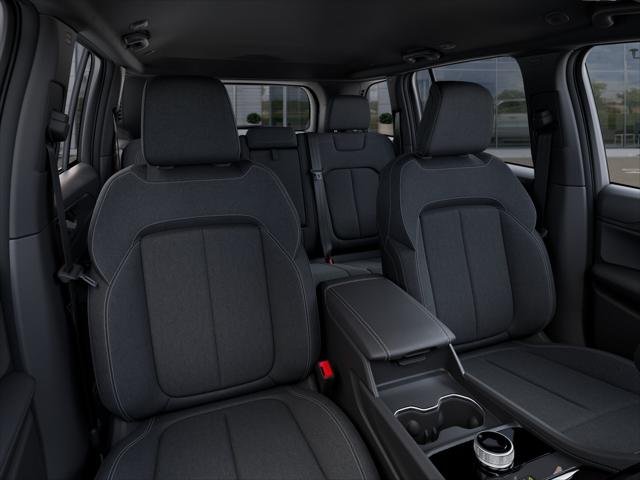 New 2026 Diamond Black Crystal Pearl-Coat Exterior Paint Jeep Laredo X image 56