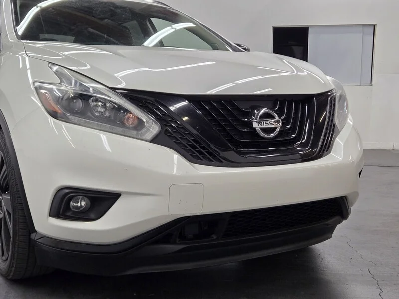 Used 2018 Pearl White Nissan SL image 5