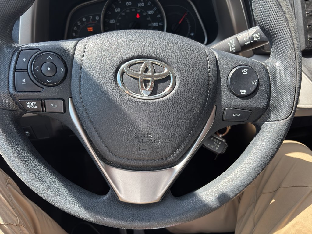Used 2015 Barcelona Red Metallic Toyota LE image 7