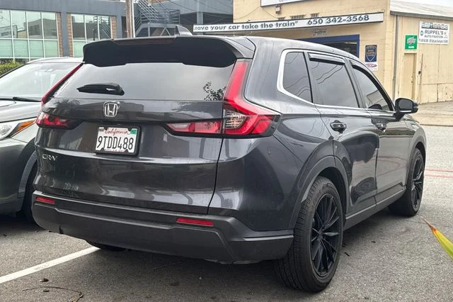 Certified Used 2025 Meteorite Gray Metallic Honda EX image 5