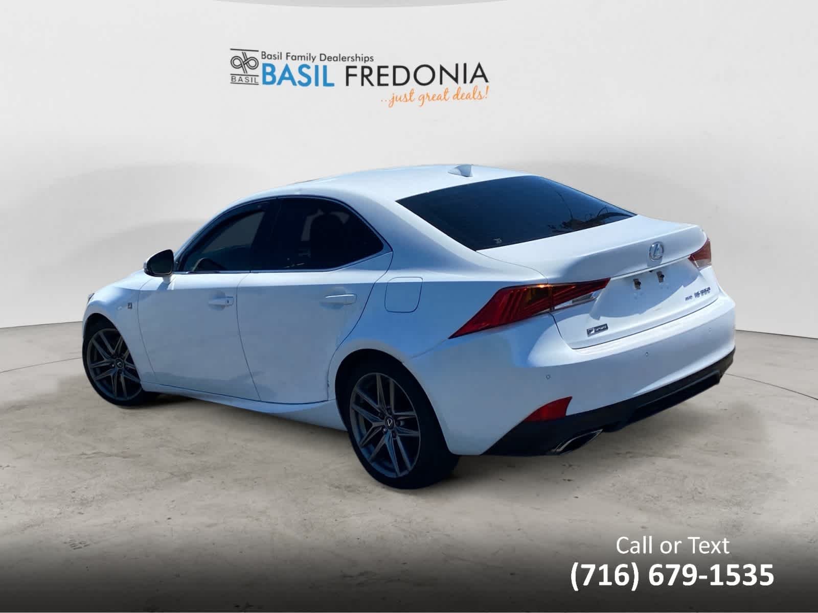 Used 2020 Ultra White Lexus F SPORT image 3