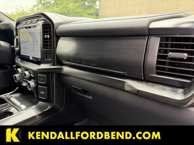 Used 2023 White Ford Lariat image 25