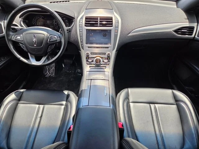 Certified Used 2020 Blue Lincoln Standard image 16