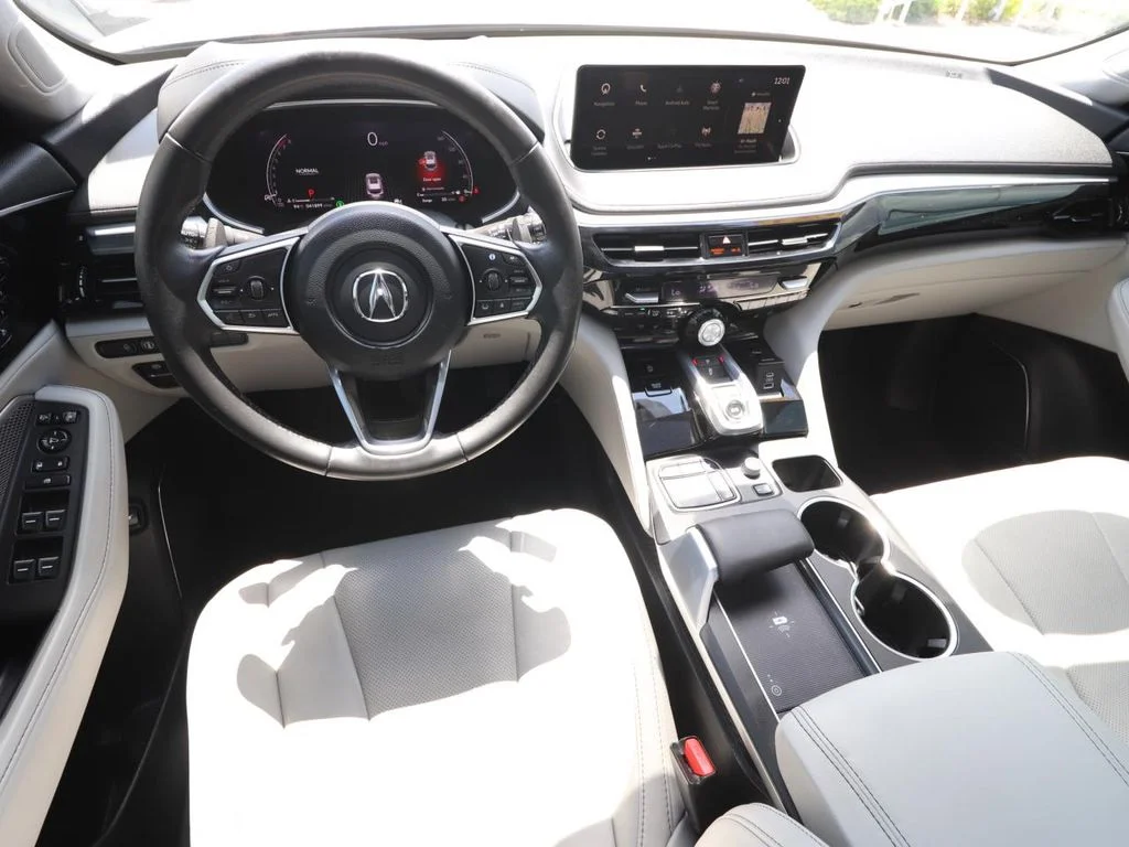 Used 2023 Silver Acura Technology image 9