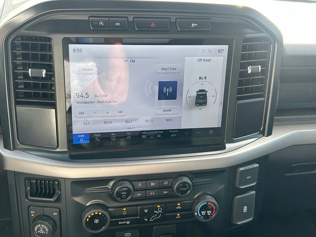 Used 2024 Blue Ford XL image 14