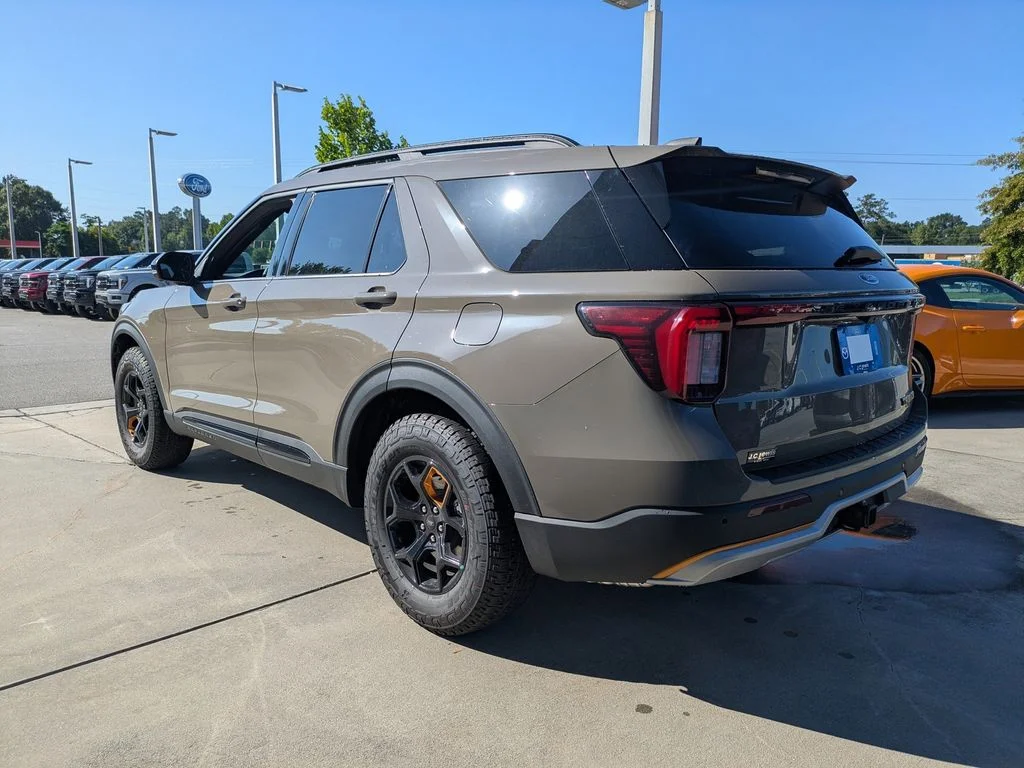 New 2026 Marsh Gray Ford Tremor image 6