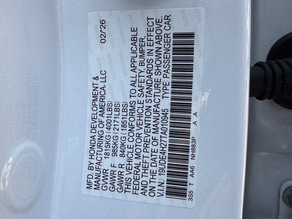 Used 2026 Solar Silver Metallic Acura  image 29