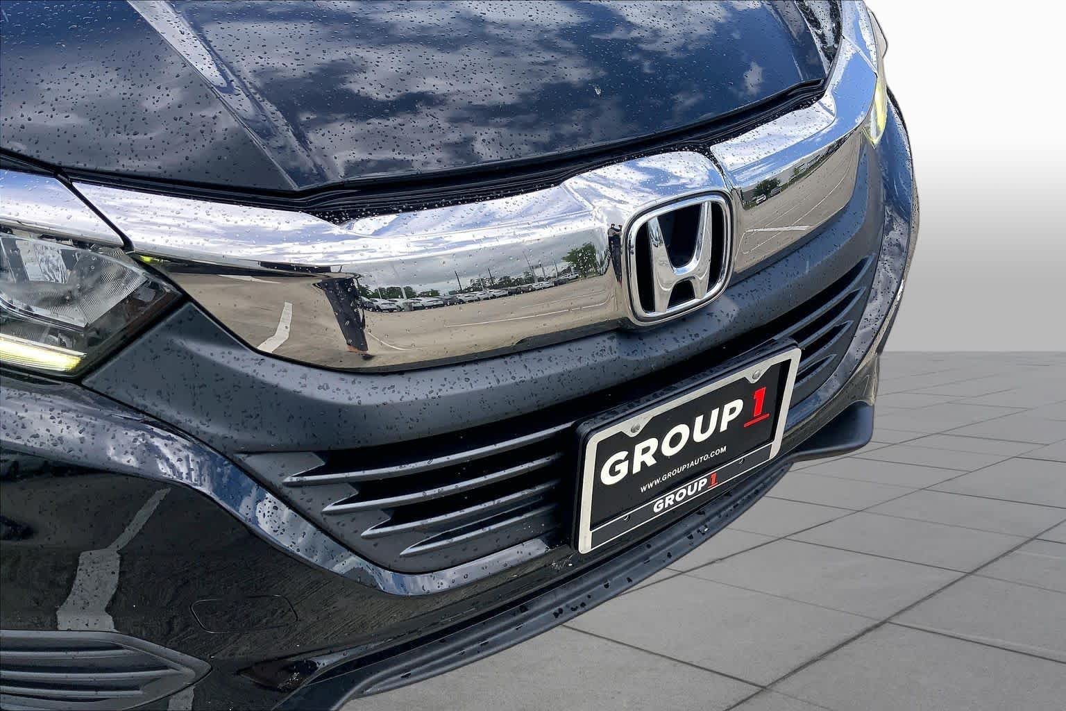 Used 2020 Crystal Black Pearl Honda LX image 29