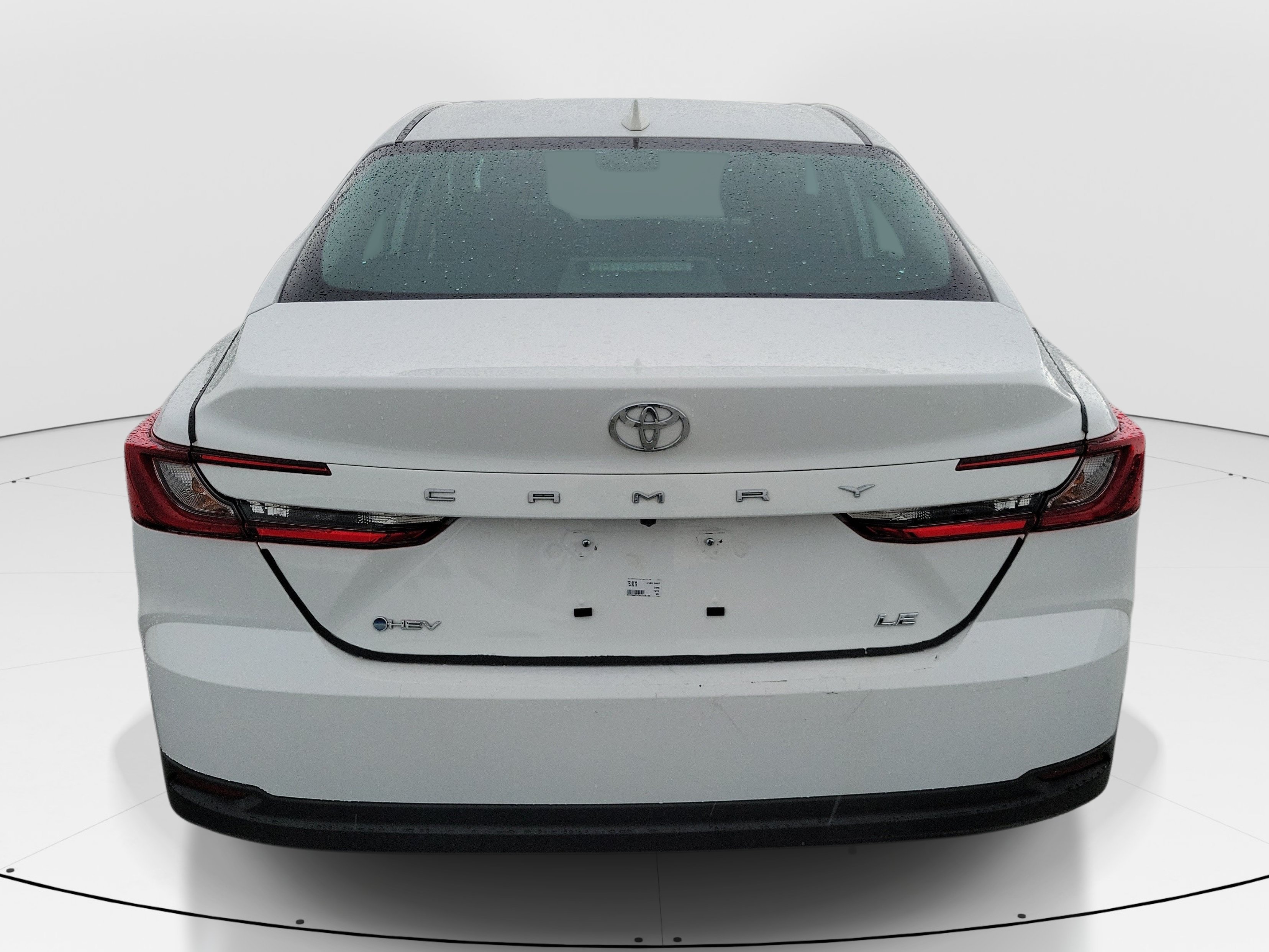 Used 2025 Ice Toyota LE image 5
