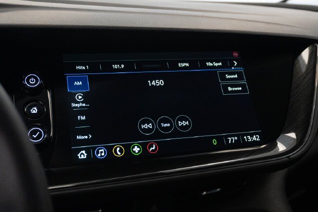 Used 2023 White Buick Preferred image 19