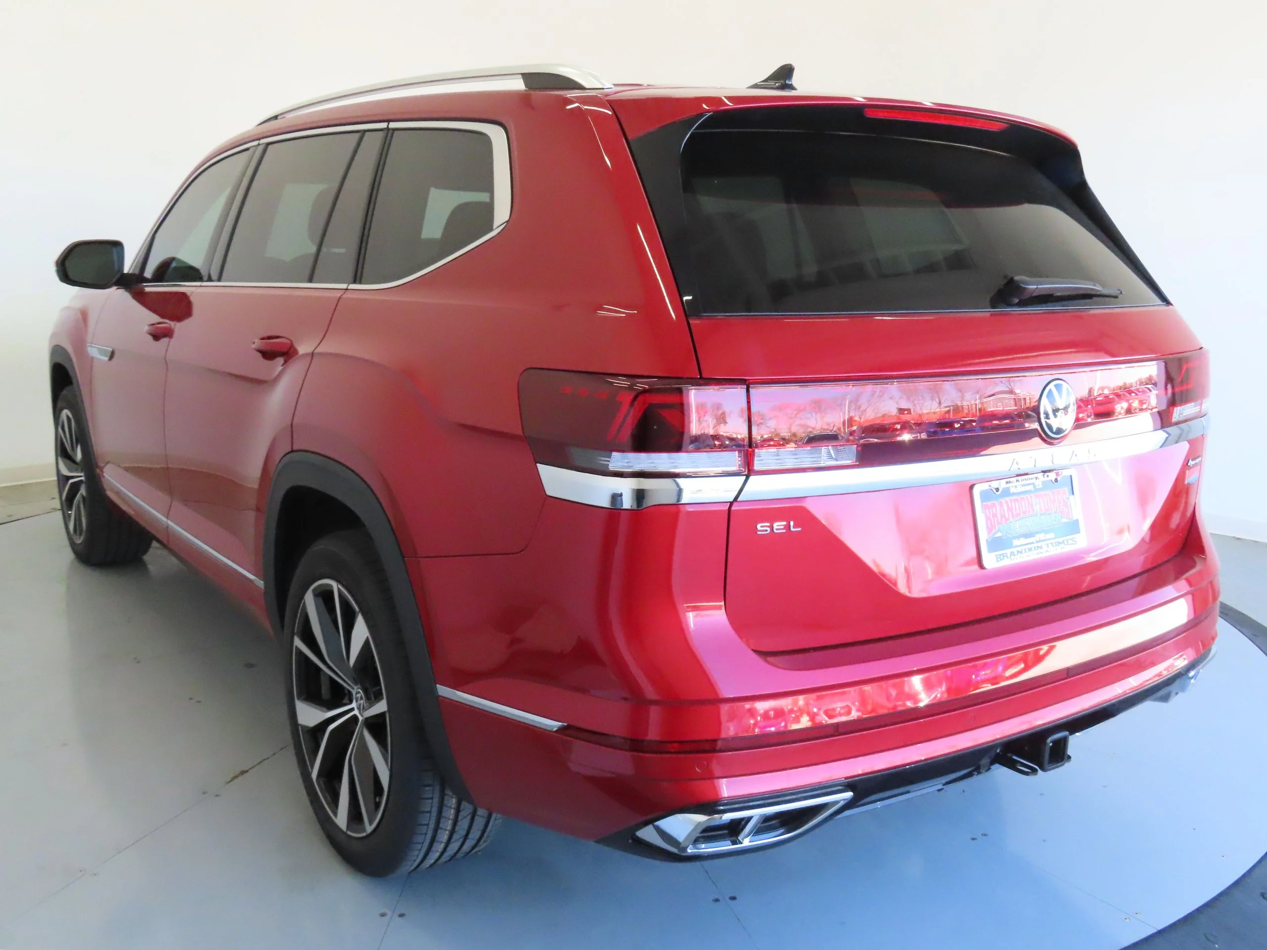 2025 Volkswagen Atlas SEL Premium R-Line - Photo 7