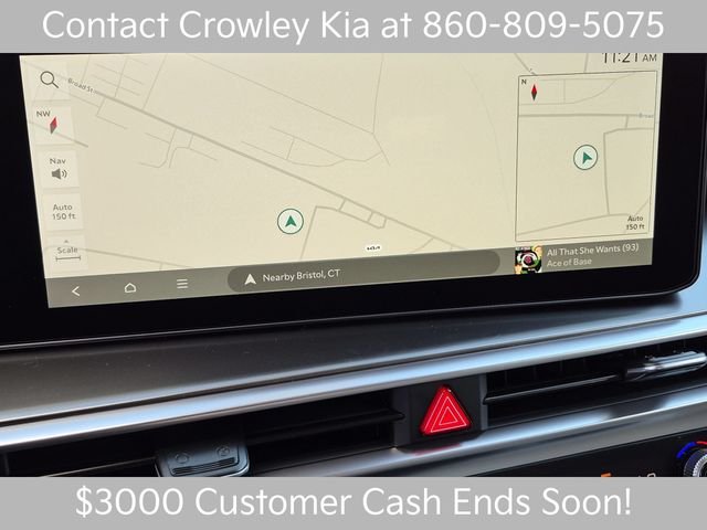 New 2026 Snow White Pearl Kia EX image 18