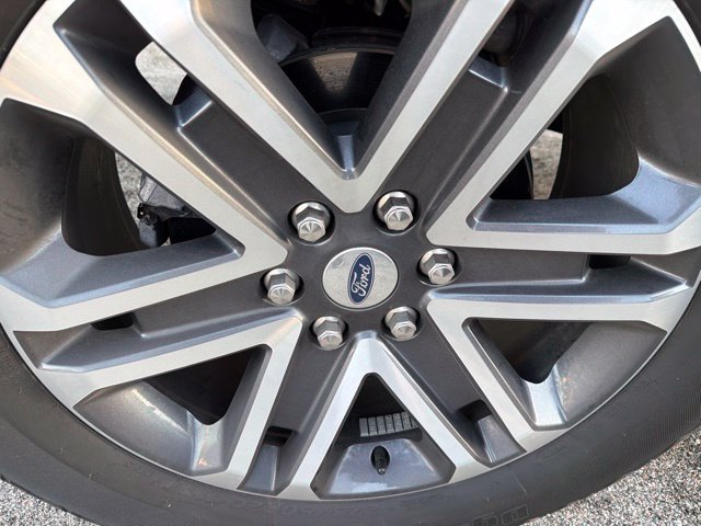 Used 2023 White Ford XL image 6
