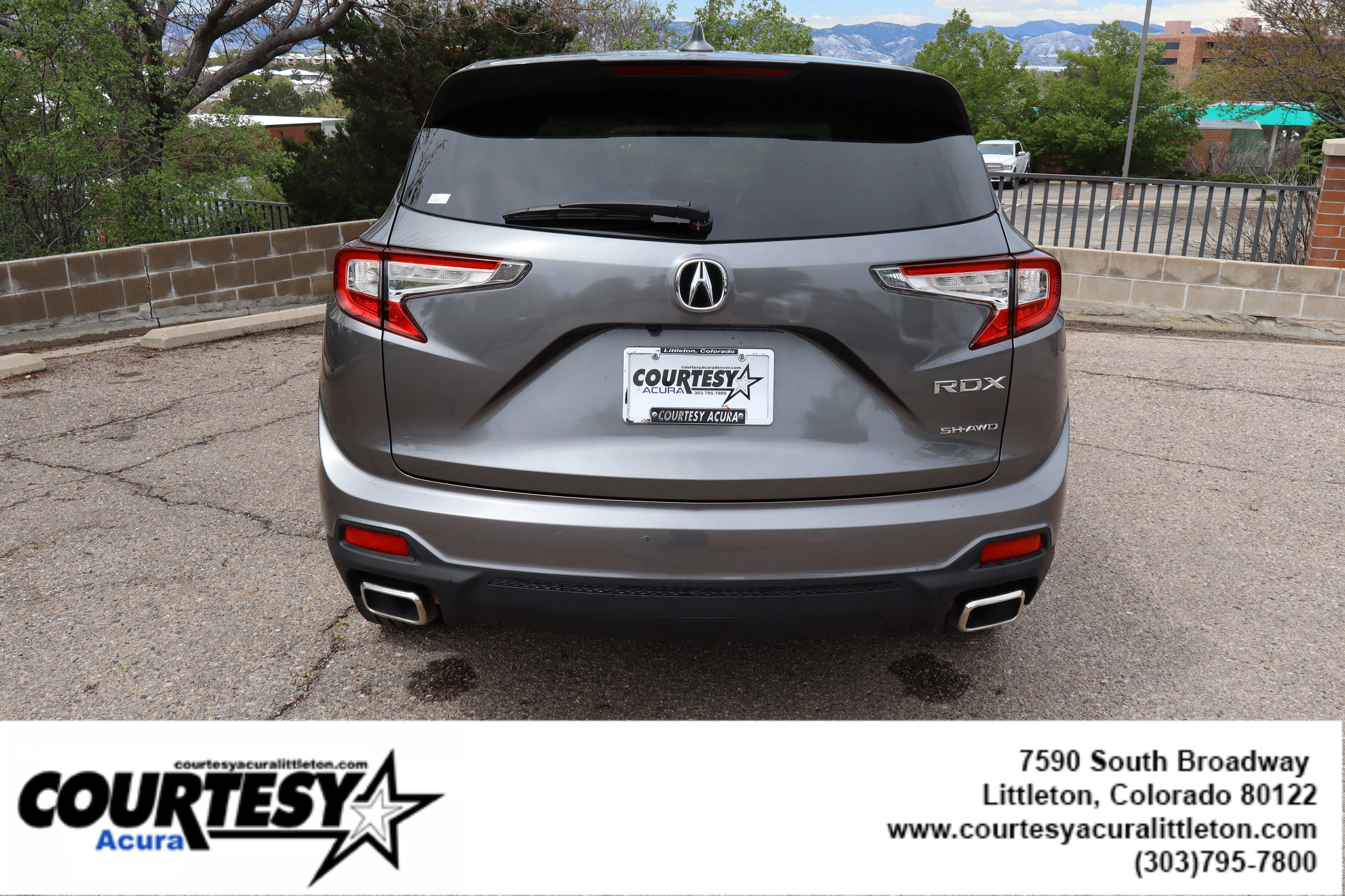 Certified Used 2024 Liquid Carbon Metallic Acura SH-AWD image 5