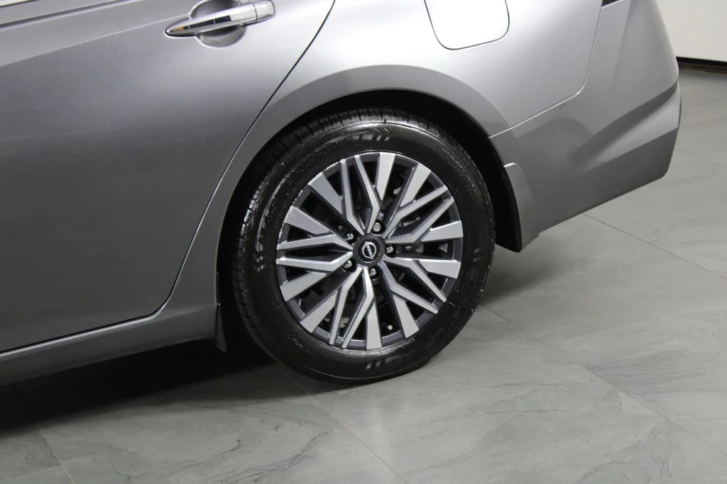 2023 Nissan Altima SV - Photo 15