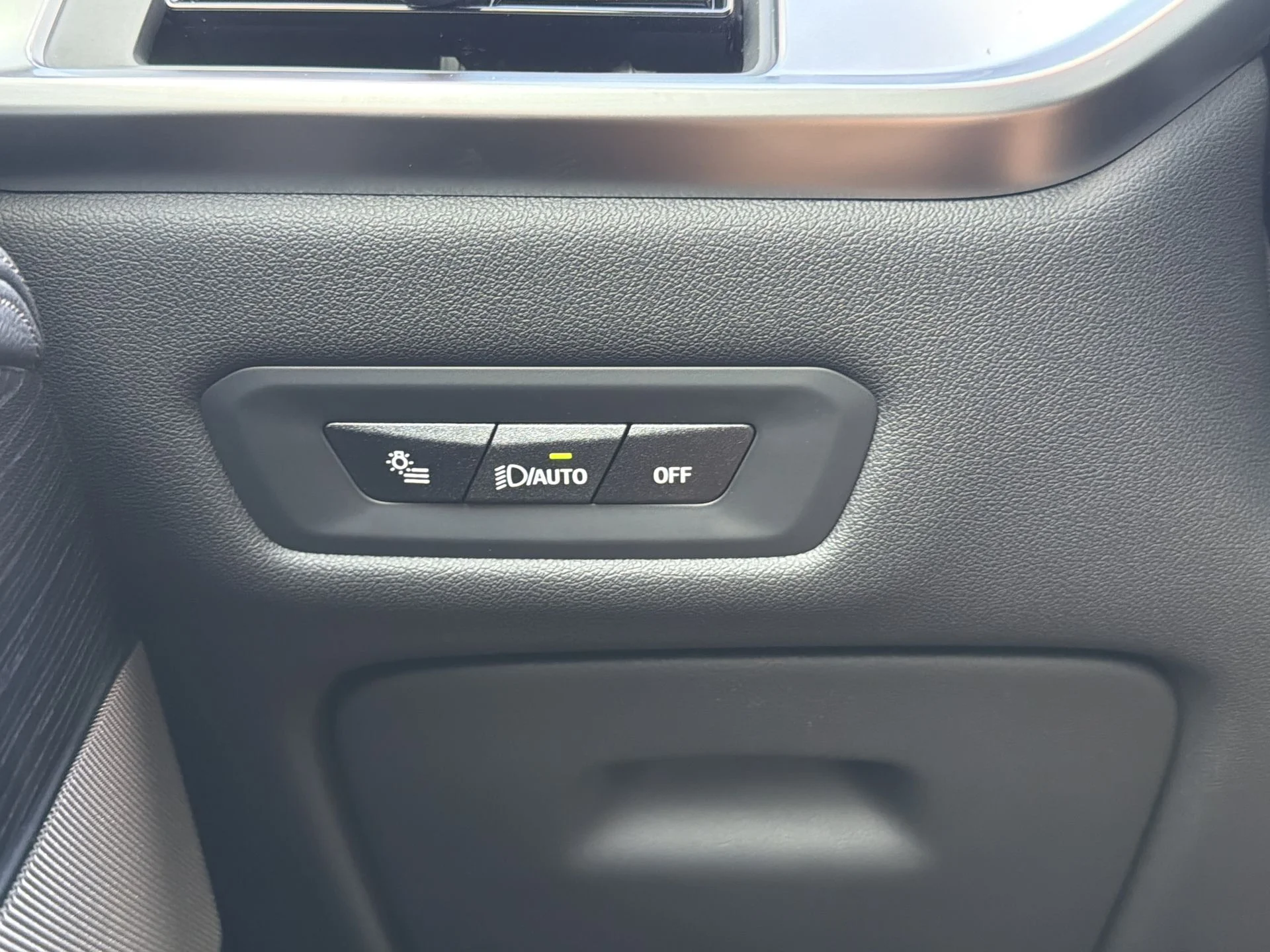 New 2026 Brooklyn Grey Metallic BMW xDrive40i image 32