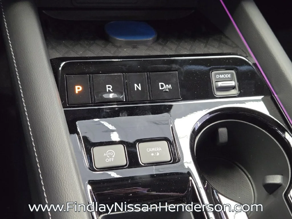 New 2026 White Nissan Platinum image 25