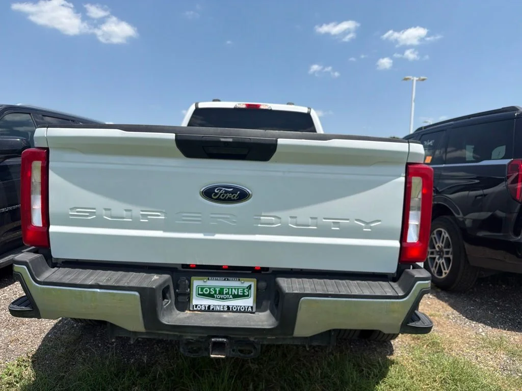 Used 2025 White Ford XLT image 10