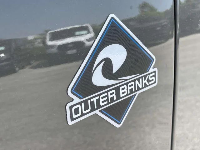 New 2026 Gray Ford Outer Banks image 7