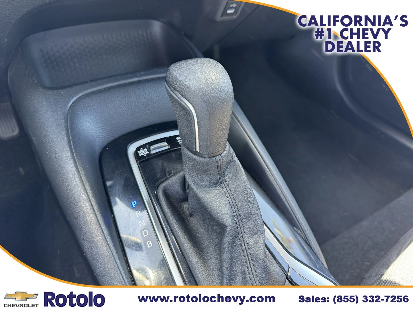 Used 2024 CLASSIC SILVER ME Toyota SE image 23