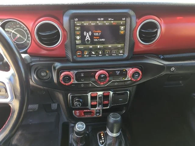 Used 2021 Gray Jeep Rubicon image 9
