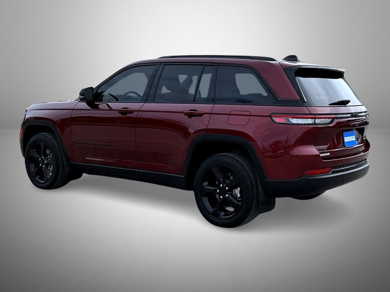 Used 2023 Red Jeep Altitude X image 7