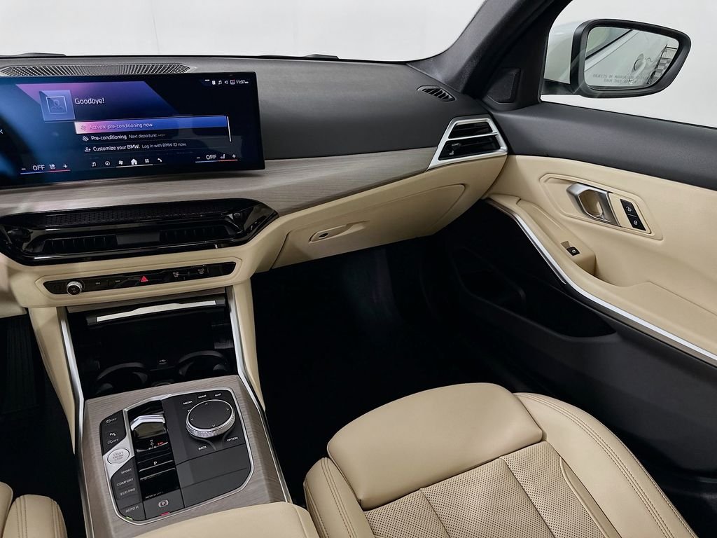 2025 BMW 3 Series 330i - Photo 24