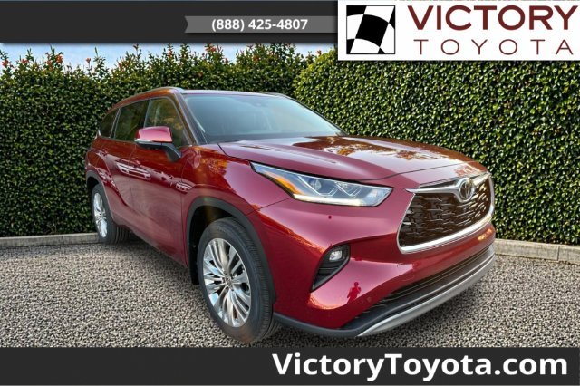 2026 Toyota Highlander Platinum