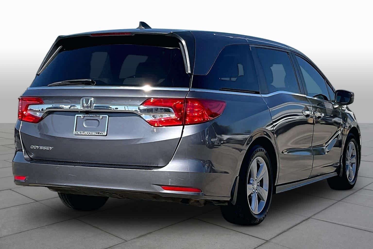 Used 2018 PACIFIC PEWTER METALLIC Honda EX-L image 13
