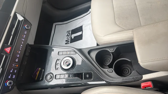 Used 2023 Green Kia Wind image 19