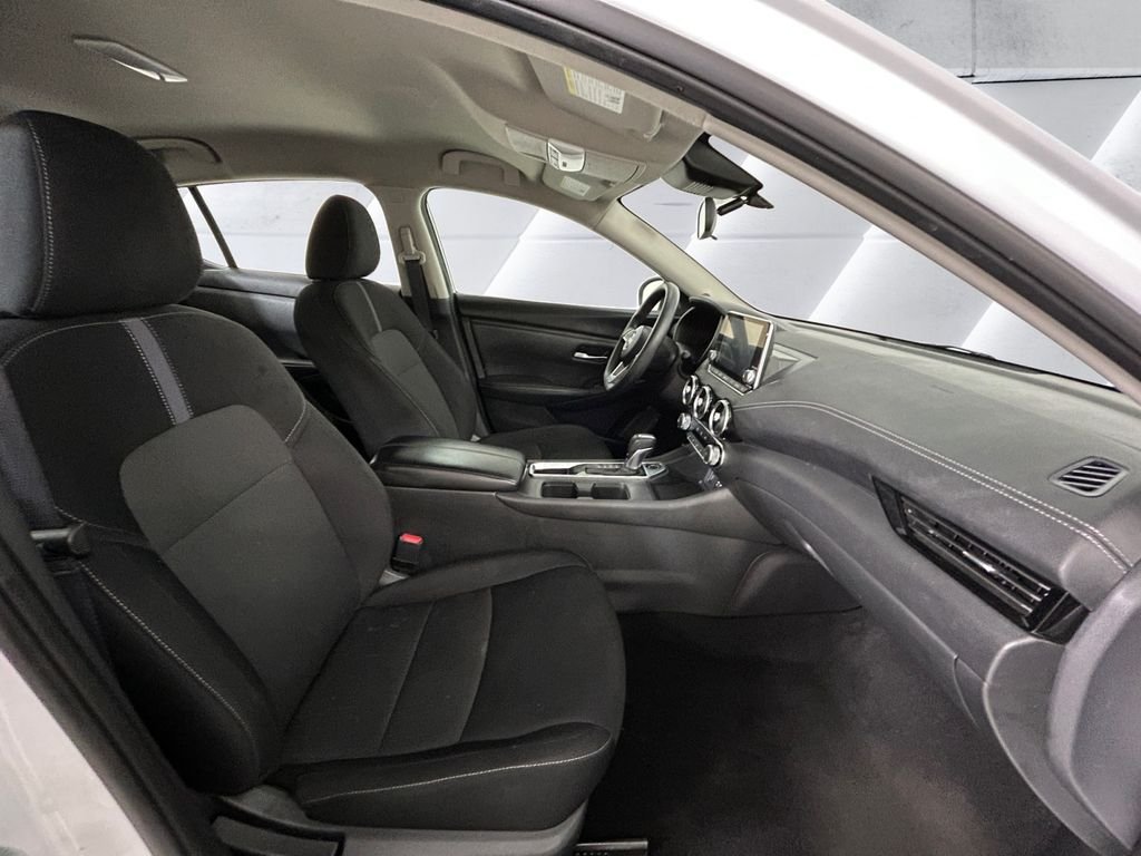 Used 2024 White Nissan SV image 13