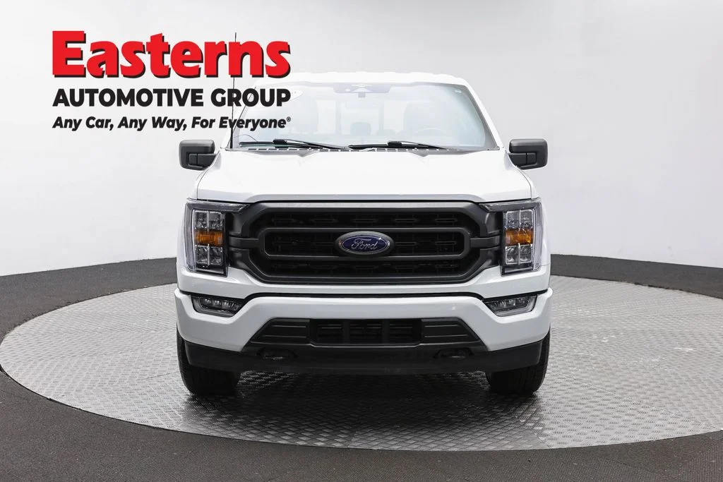 Used 2023 White Ford XLT image 2